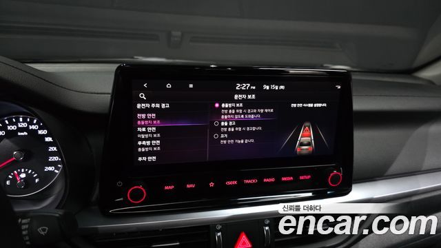 Kia K3 (II) 1.6 Prestige 2022 — фото 27