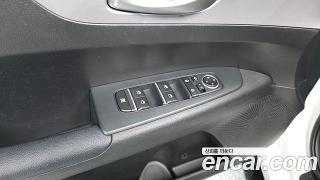 Kia K3 (II) 1.6 Prestige 2022 — фото 31