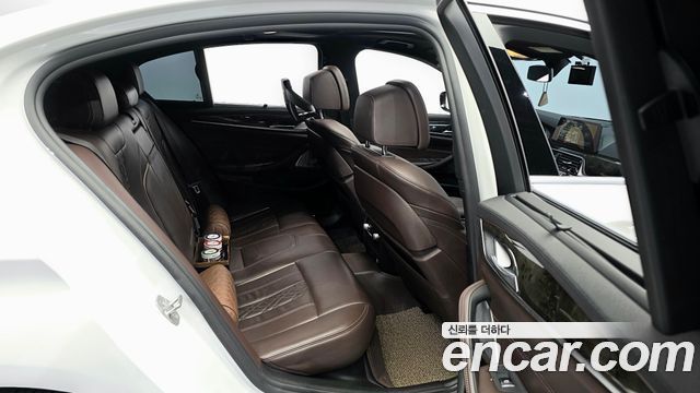 BMW 5 Series (G30) 540i xDrive M Sport Plus 2018 — фото 12