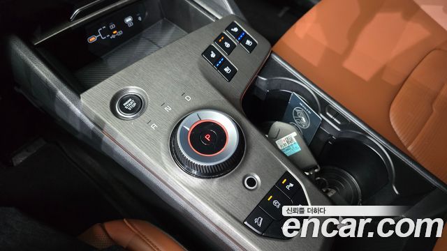 Kia Sportage (V) Gasoline 1.6 Turbo 2WD Signature X Line 2025 — фото 9