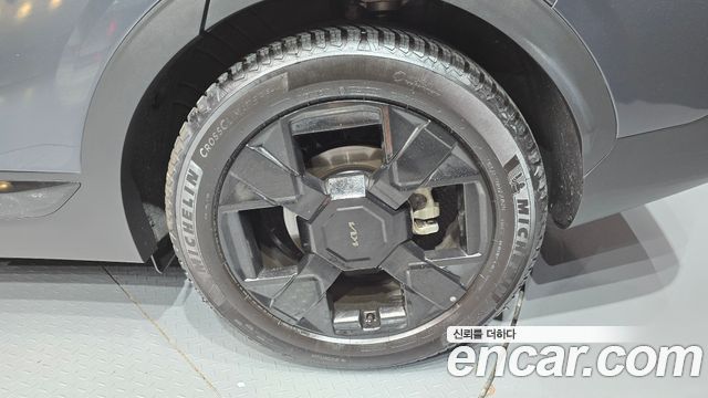 Kia Sportage (V) Gasoline 1.6 Turbo 2WD Signature X Line 2025 — фото 27