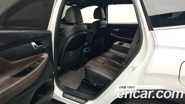 Hyundai Santa Fe HEV 1.6 2WD Prestige 2022 — фото 26