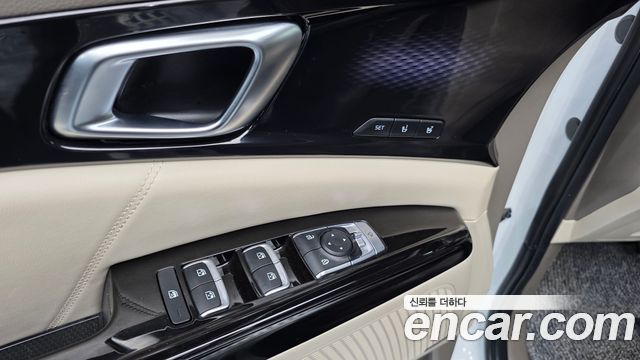 Kia Carnival (IV) Gasoline 9-Seater Hi-Limousine Signature 2023 — фото 18