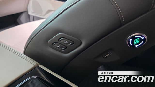 Kia Carnival (IV) Gasoline 9-Seater Hi-Limousine Signature 2023 — фото 28