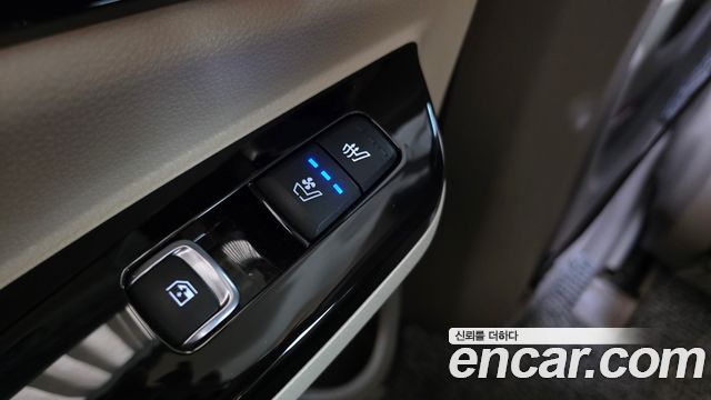 Kia Carnival (IV) Gasoline 9-Seater Hi-Limousine Signature 2023 — фото 30