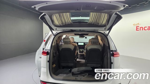 Kia Carnival (IV) Gasoline 9-Seater Hi-Limousine Signature 2023 — фото 35