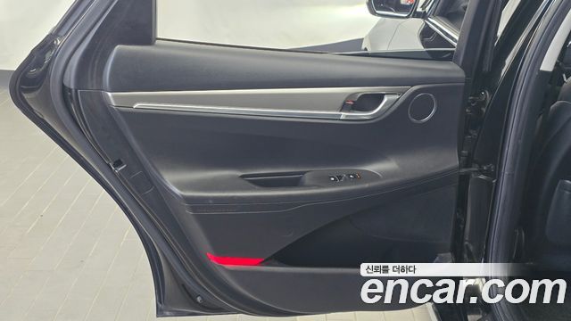 Hyundai Grandeur (IG) 3.0 LPi Rent Car Premium 2020 — фото 25