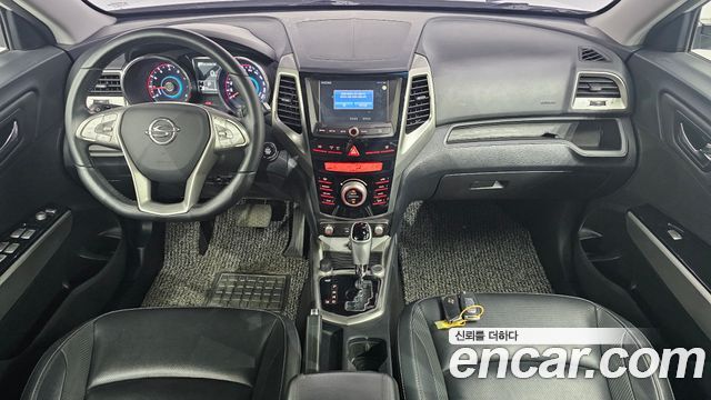 KG Mobility (SsangYong) Tivoli LX 2WD 2016 — фото 7
