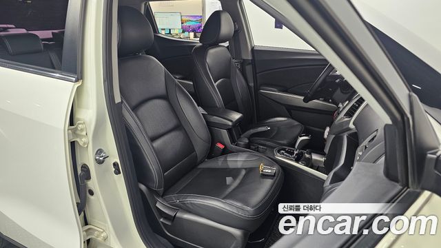 KG Mobility (SsangYong) Tivoli LX 2WD 2016 — фото 12