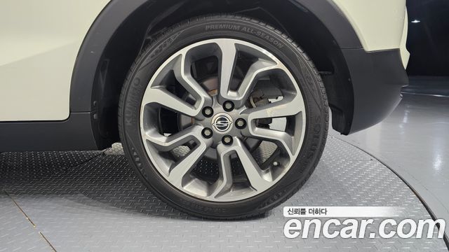 KG Mobility (SsangYong) Tivoli LX 2WD 2016 — фото 21