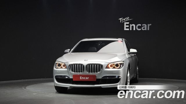 BMW 7 Series (F01) 740Li M Sports 2011 — фото 3