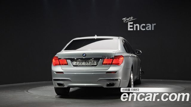 BMW 7 Series (F01) 740Li M Sports 2011 — фото 4