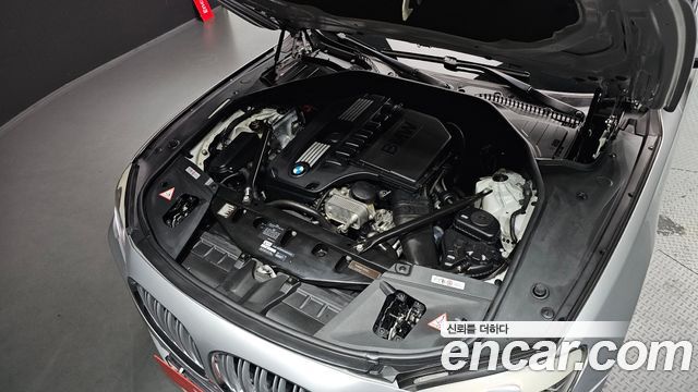 BMW 7 Series (F01) 740Li M Sports 2011 — фото 6