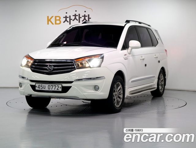 KG Mobility (SsangYong) Korando Turismo 4WD Extreme 9-seater 2015 — фото 1