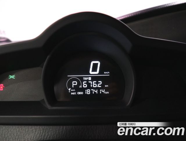 KG Mobility (SsangYong) Korando Turismo 4WD Extreme 9-seater 2015 — фото 7