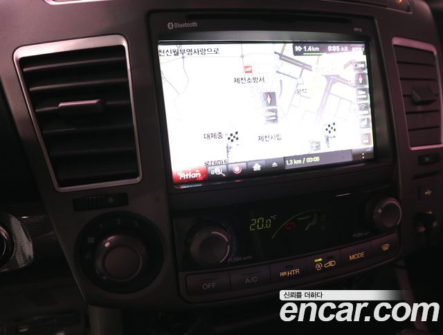 KG Mobility (SsangYong) Korando Turismo 4WD Extreme 9-seater 2015 — фото 16