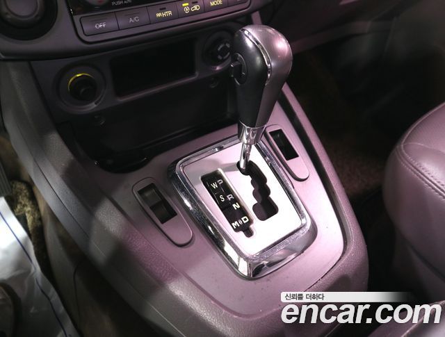 KG Mobility (SsangYong) Korando Turismo 4WD Extreme 9-seater 2015 — фото 18