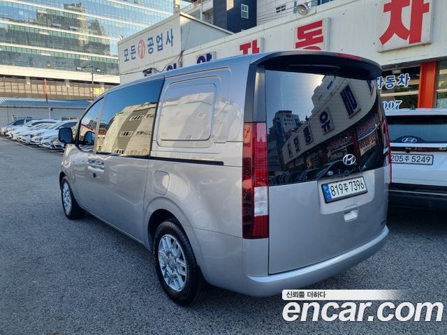 Hyundai Staria Cargo 5-Seater Modern 2022 — фото 6