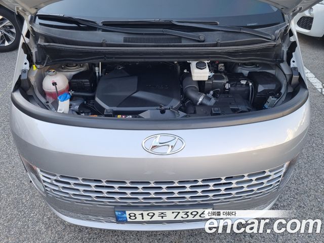 Hyundai Staria Cargo 5-Seater Modern 2022 — фото 7