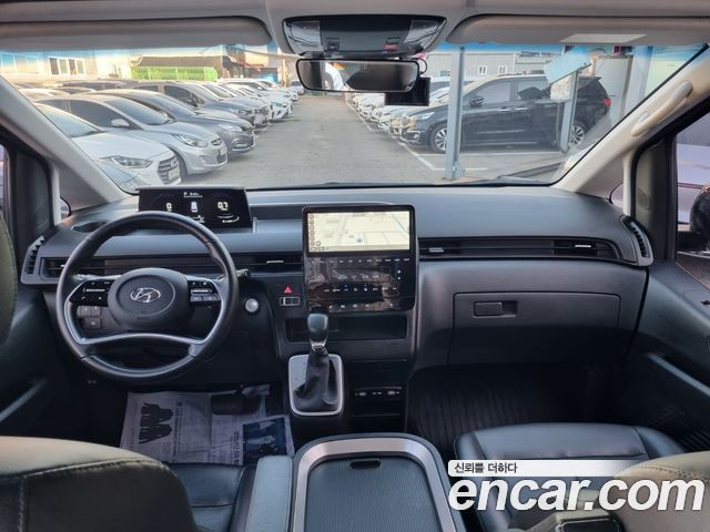 Hyundai Staria Cargo 5-Seater Modern 2022 — фото 17
