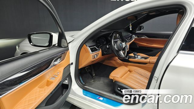 BMW 7 Series (G11) 740Li xDrive M Sport Package 2021 — фото 10