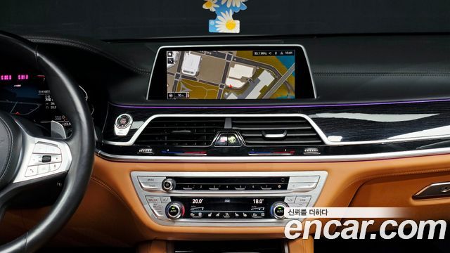 BMW 7 Series (G11) 740Li xDrive M Sport Package 2021 — фото 14