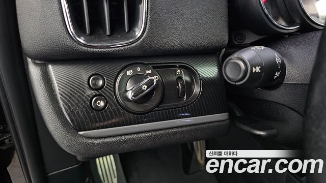 MINI Cooper S Countryman JCW 2nd 2018 — фото 14