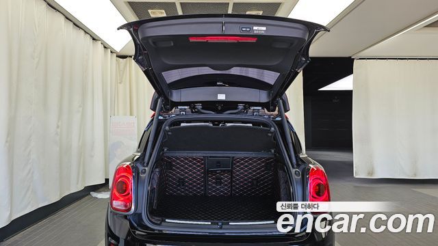 MINI Cooper S Countryman JCW 2nd 2018 — фото 20