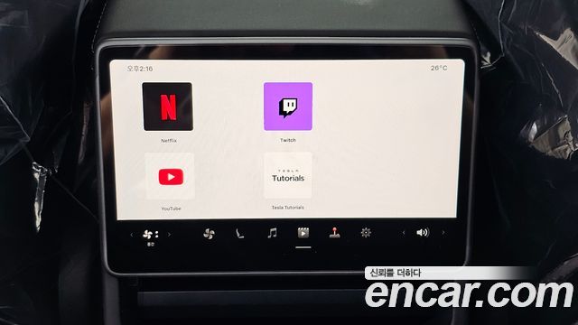 Tesla Model Y L Long Range AWD 2026 — фото 30