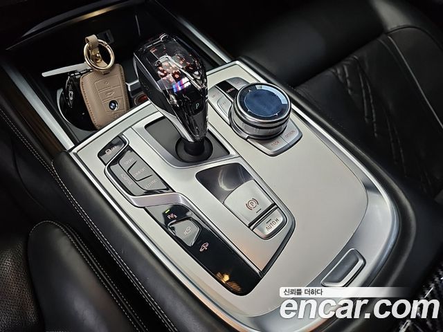 BMW 7 Series (G11) 750Li xDrive Prestige 2016 — фото 8