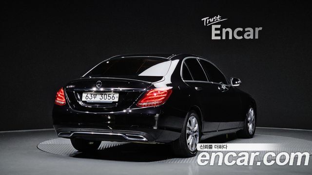 Mercedes-Benz C-Class (W205) C220 d Avantgarde 2017 — фото 2