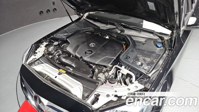 Mercedes-Benz C-Class (W205) C220 d Avantgarde 2017 — фото 6