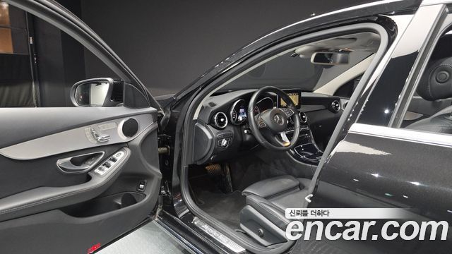 Mercedes-Benz C-Class (W205) C220 d Avantgarde 2017 — фото 10