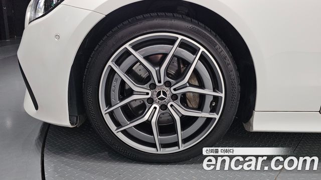 Mercedes-Benz E-Class (W213) E300d 4MATIC Coupe 2022 — фото 5