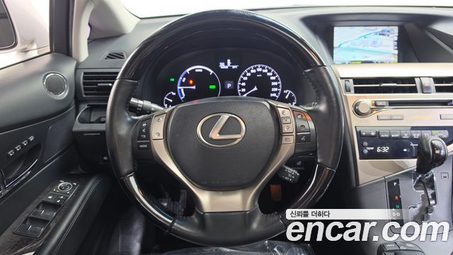Lexus RX450h Supreme AL10 2013 — фото 14