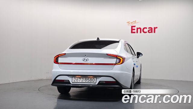 Hyundai Sonata (DN8) 2.0 LPG(rental car) Style 2023 — фото 4