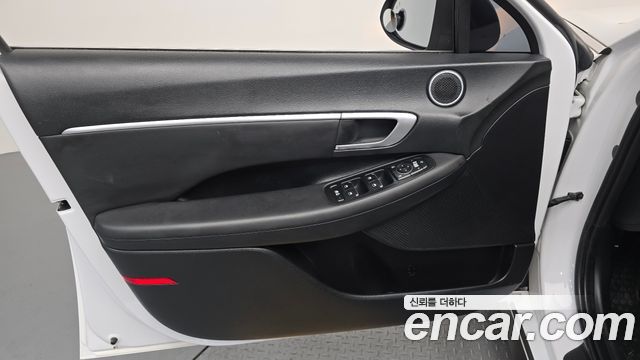 Hyundai Sonata (DN8) 2.0 LPG(rental car) Style 2023 — фото 24