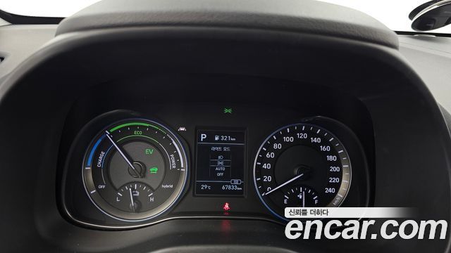 Hyundai Kona Hybrid Premium Special 2020 — фото 8