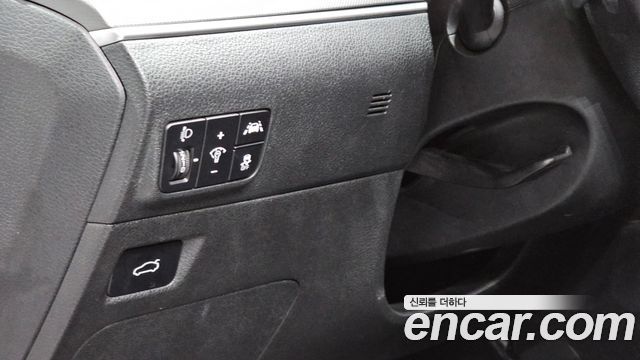 Kia K5 (III) 2.0 Trendy 2023 — фото 13