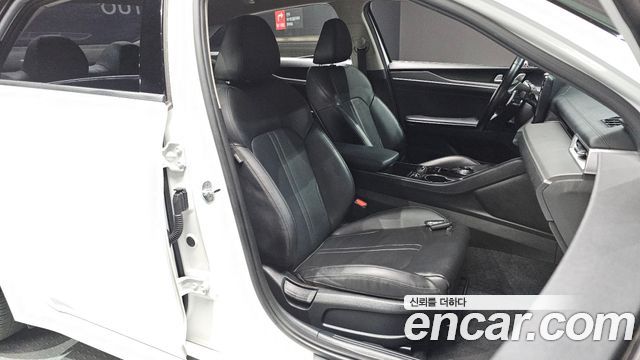 Kia K5 (III) 2.0 Trendy 2023 — фото 26