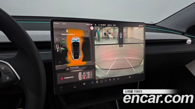 Tesla Model Y RWD 2025 — фото 18