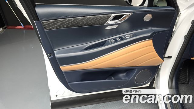 Genesis GV80 2.5T Gasoline 2WD 2022 — фото 30