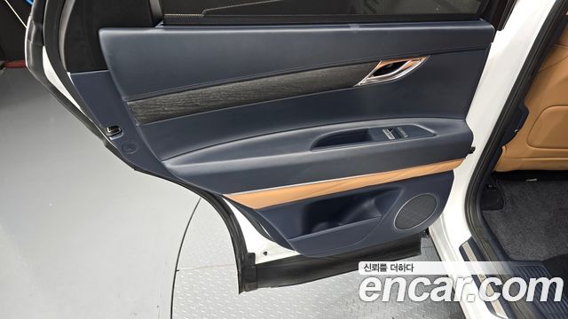 Genesis GV80 2.5T Gasoline 2WD 2022 — фото 31