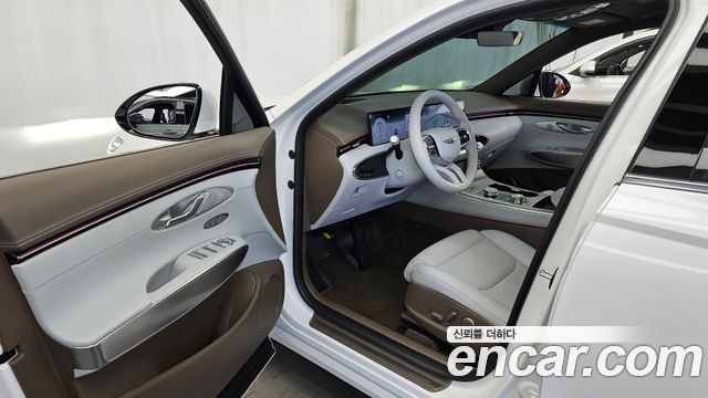 Genesis GV70 2.5T Gasoline AWD 2025 — фото 10