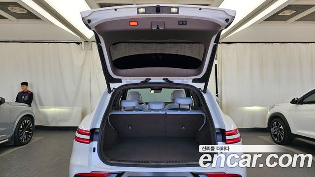 Genesis GV70 2.5T Gasoline AWD 2025 — фото 20