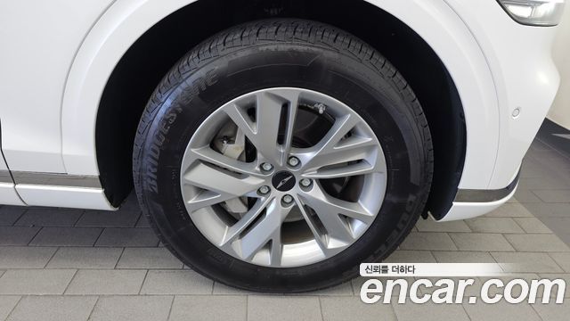 Genesis GV70 2.5T Gasoline AWD 2025 — фото 21