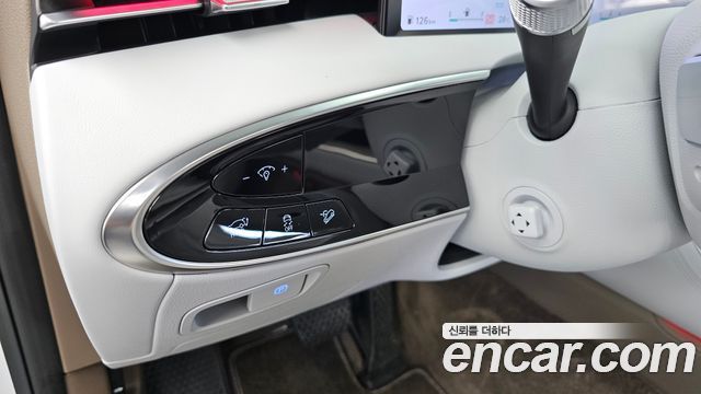 Genesis GV70 2.5T Gasoline AWD 2025 — фото 28