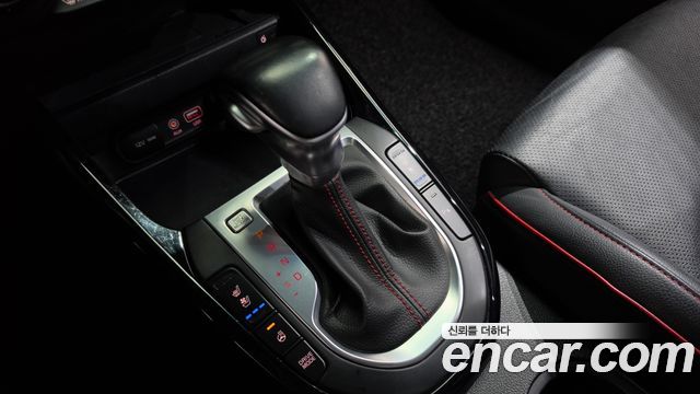 Kia K3 5Door GT Plus 2019 — фото 9