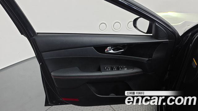 Kia K3 5Door GT Plus 2019 — фото 24