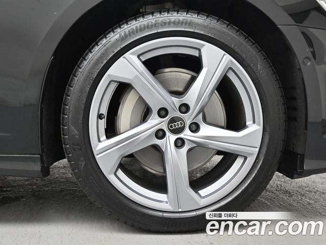Audi A6 (C8) 45 TFSI Premium 2025 — фото 5